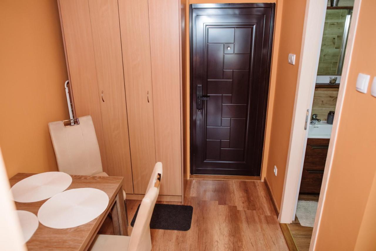 Lara Apartman Lejlighed Subotica Eksteriør billede